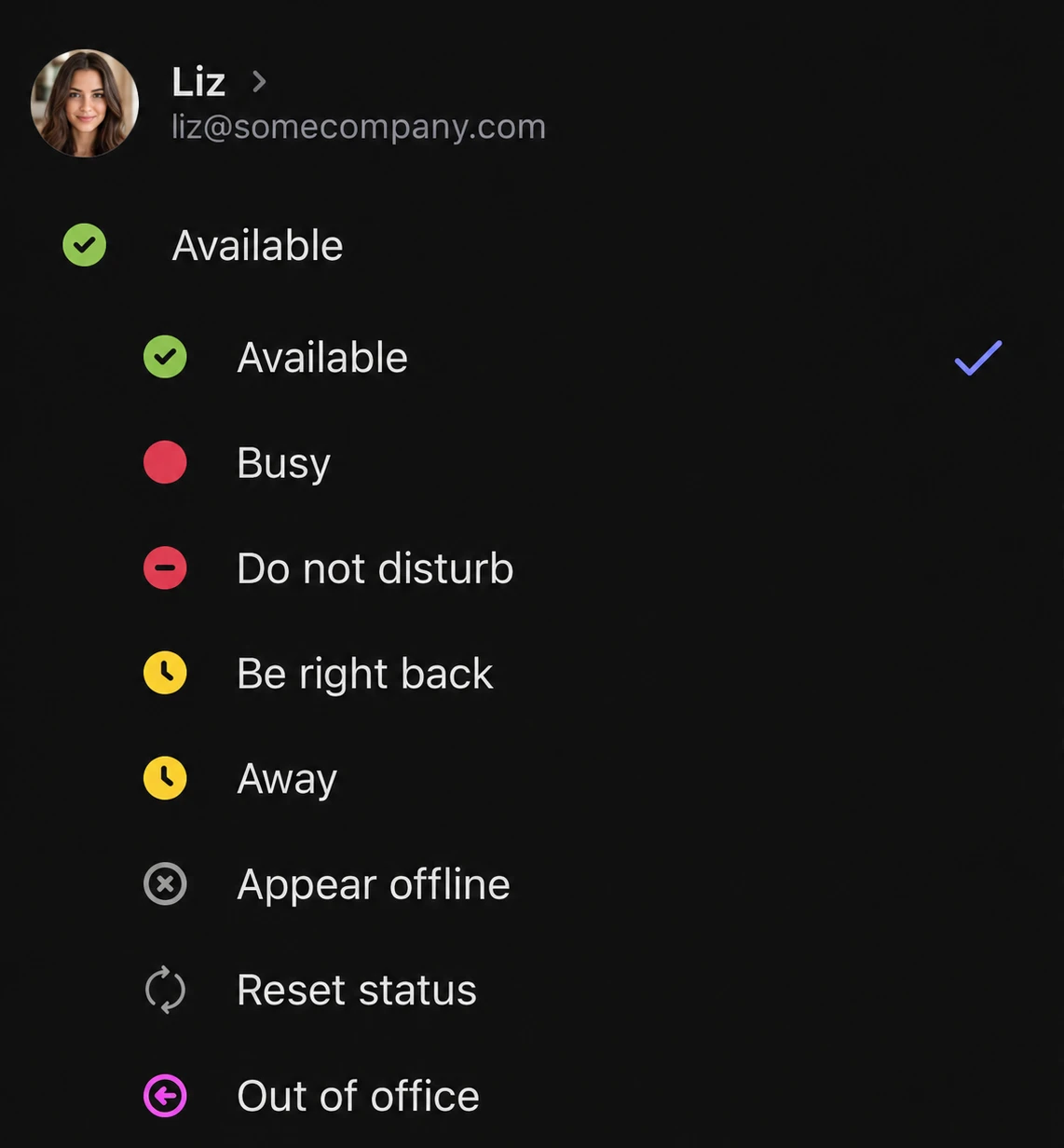 Menú de estado de la app móvil de Microsoft Teams con las opciones Disponible, Ocupado, No molestar, Vuelvo enseguida, Ausente, Mostrar como desconectado, Restablecer estado y Fuera de la oficina